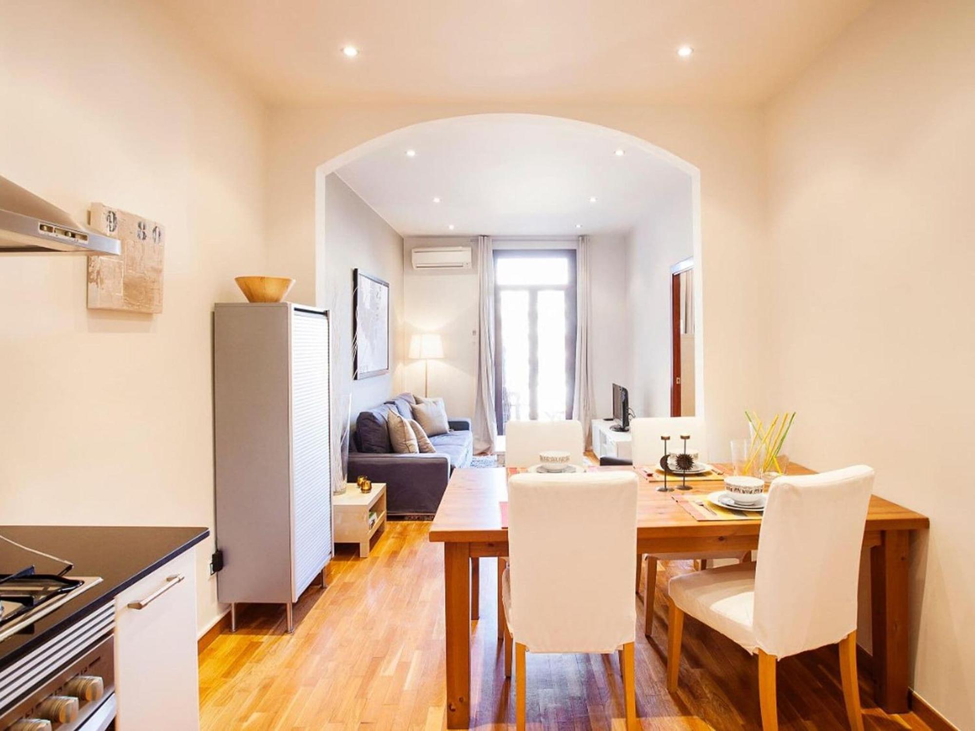 Apartment Lush In Barcelona